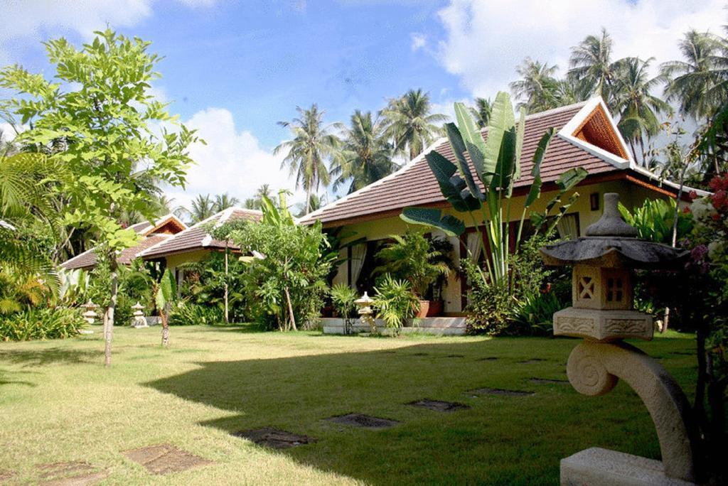 Easy Time Resort Laem Sai Beach Exterior photo